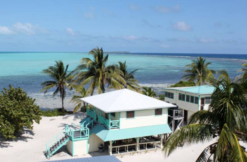 Middle Cay, , Belize